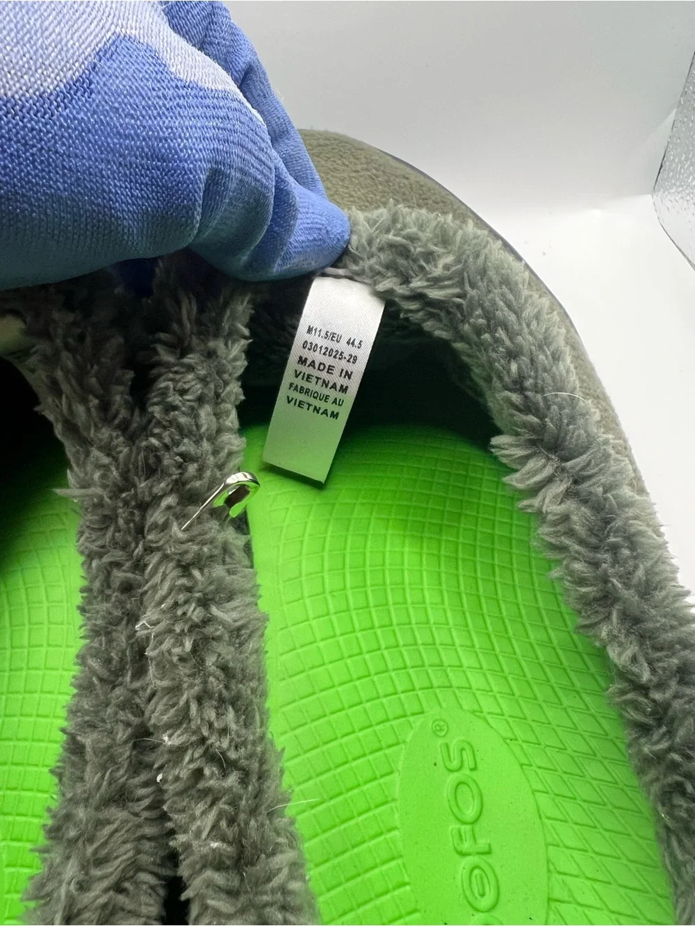 Oofos  Menl's OOFOS OOcoozie Recovery Vegan Sherpa Slip On Mule Slippers